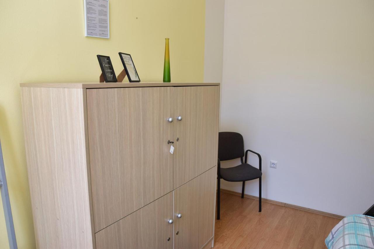 Vinkov's Center Apartment
